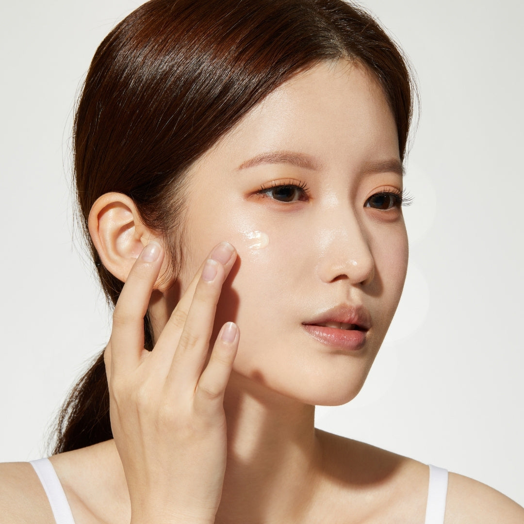 Deep Lifting Peptide Eye Cream-MEDICUBE-HBYTALA