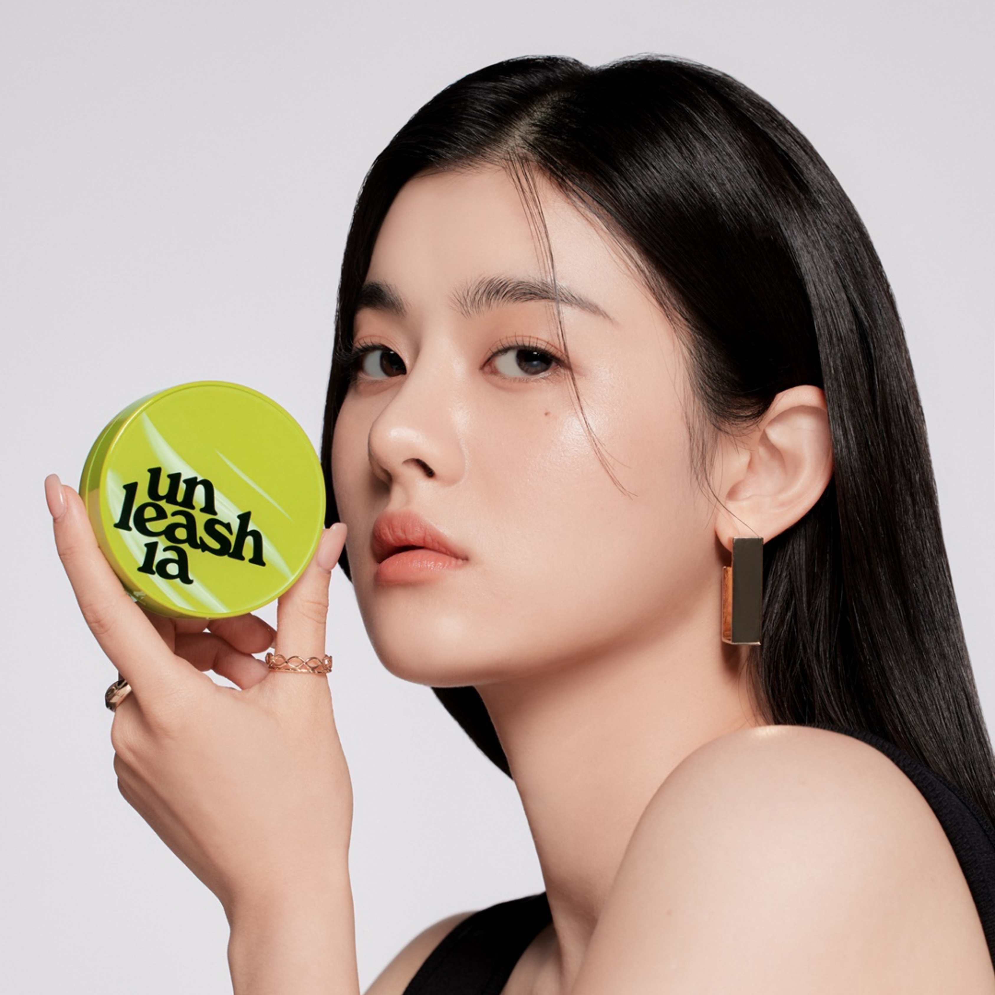 Satin Wear Healthy Green Cushion (Full Package)-UNLEASHIA-HBYTALA