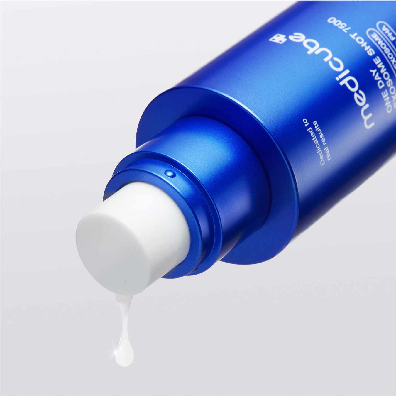 Zero One Day Exosome Pore Serum 7500 30 ML-MEDICUBE-HBYTALA