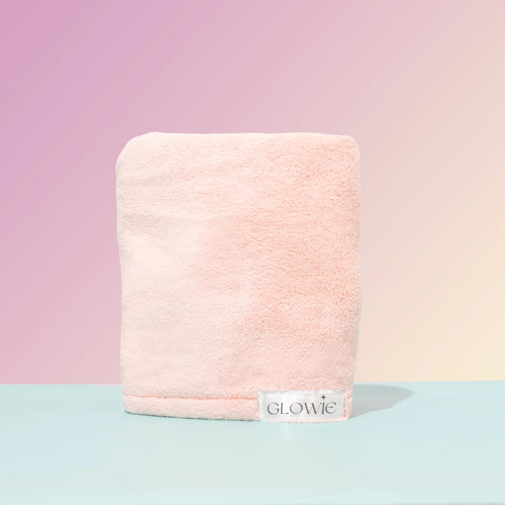 https://hbytala.com/cdn/shop/products/Microfiber-hair-towel-Pink-GLOWIE.webp?v=1680255160&width=1024